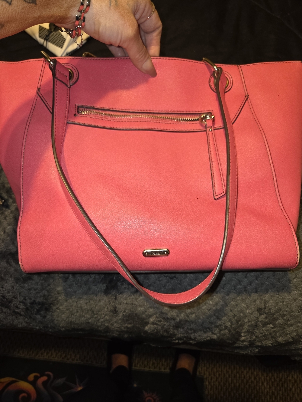 Women's Coral Pink Tote Bag - Sleek Everyday Carry